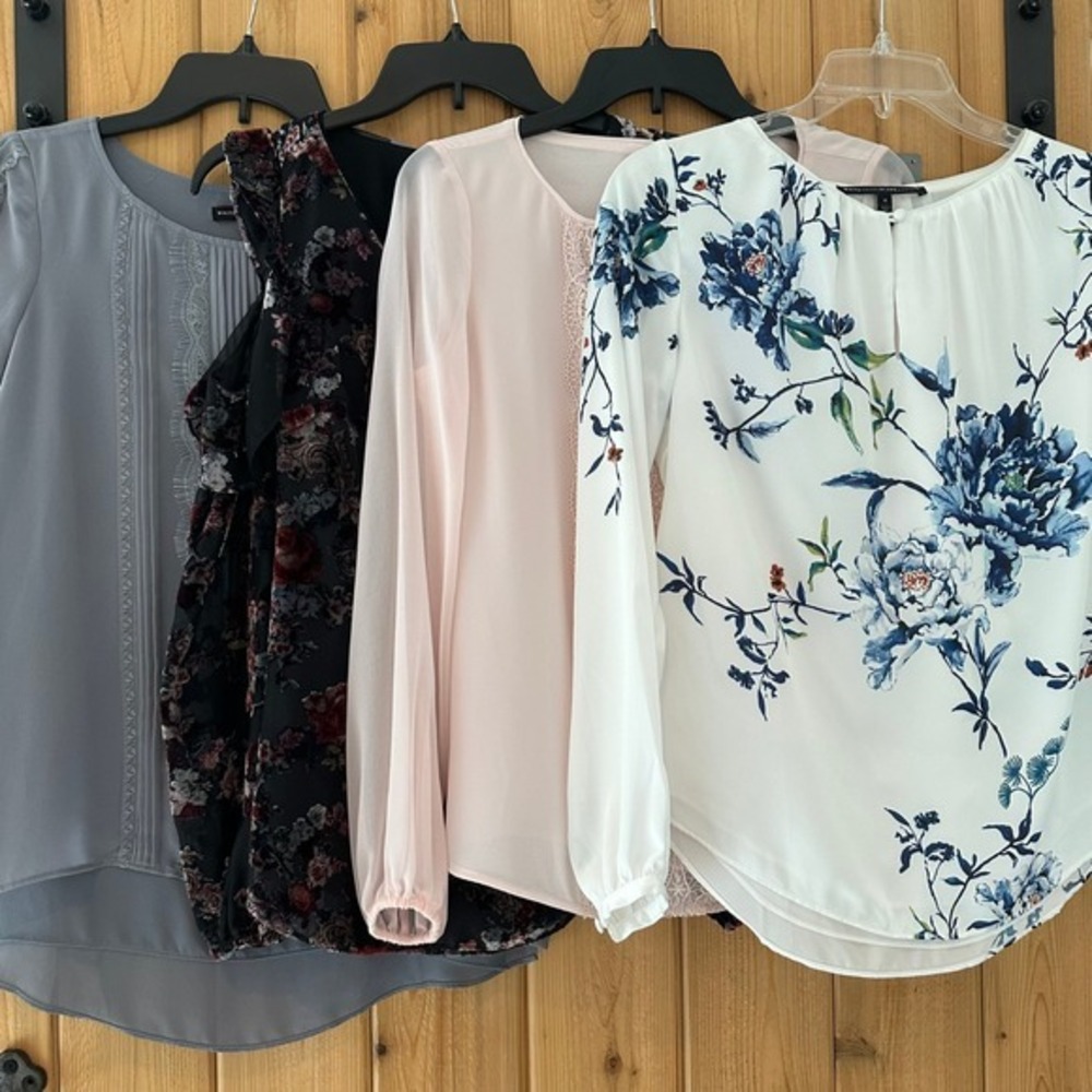 White House Black Market Size 0 Blouse Bundle of 4 Tops